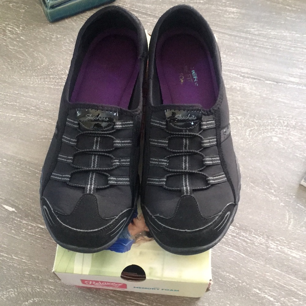 Skechers relaxed fit black sneakers